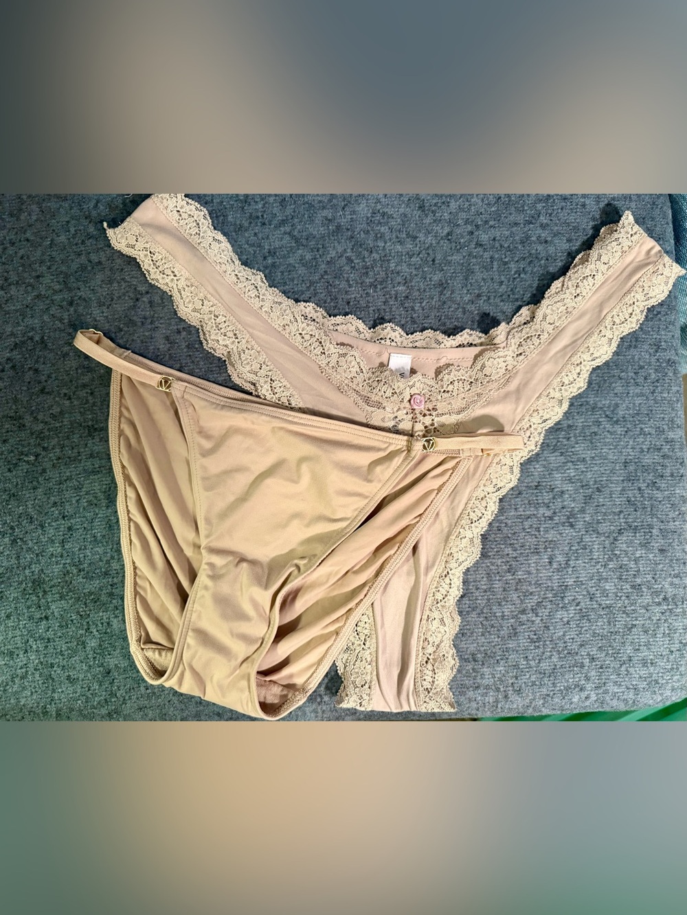 Victoria's Secret Lace-Trim Bikini & Thong Set in Nude (no tags but never worn)